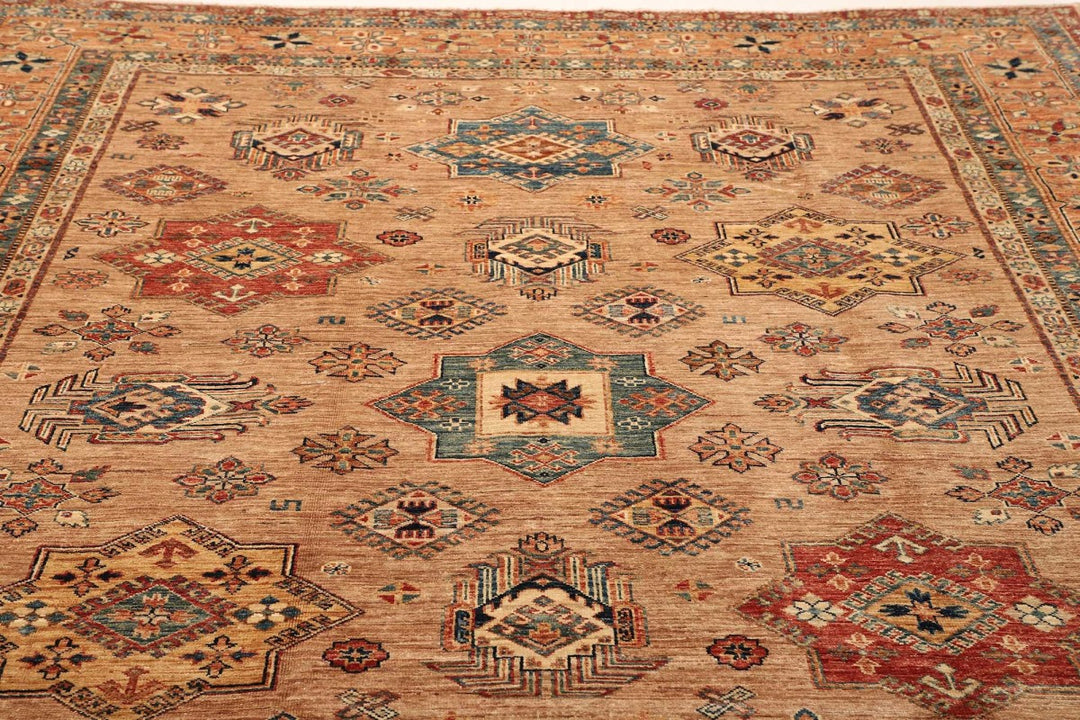 Shirvan Royal extra fine rug 8x10 ft hand knotted in Afghanistan 12451246
Afghan Shirvan rug 8x10 ft - 250 x 300 cm in a subtle pattern and design - ideal for the living room or dining room.