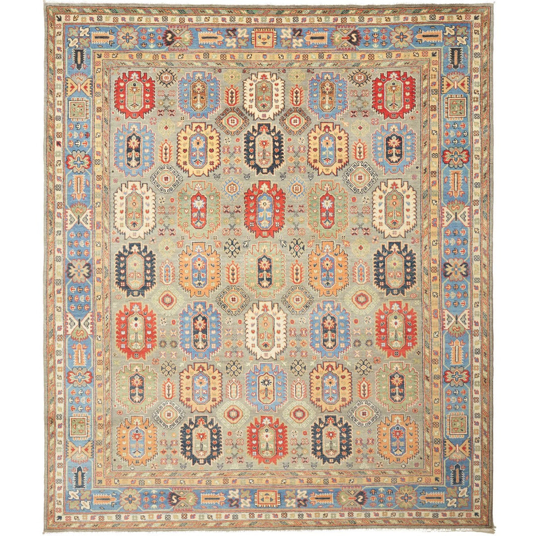 Kazak Rug 8x10 ft Hand-Knotted Carpet from Afghanistan 12470056 for living room or dining room.
Afghan Kazak Teppich 250 x 300 cm für Esszimmer oder Wohnzimmer. Tapis afghan Kazak 250 x 300 cm pour salle à manger ou salon.
