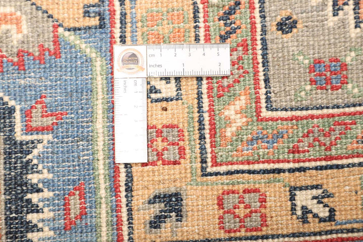Kazak Rug 8x10 ft Hand-Knotted Carpet from Afghanistan 12470056 for living room or dining room.
Afghan Kazak Teppich 250 x 300 cm für Esszimmer oder Wohnzimmer. Tapis afghan Kazak 250x300 cm pour salle à manger ou salon.
