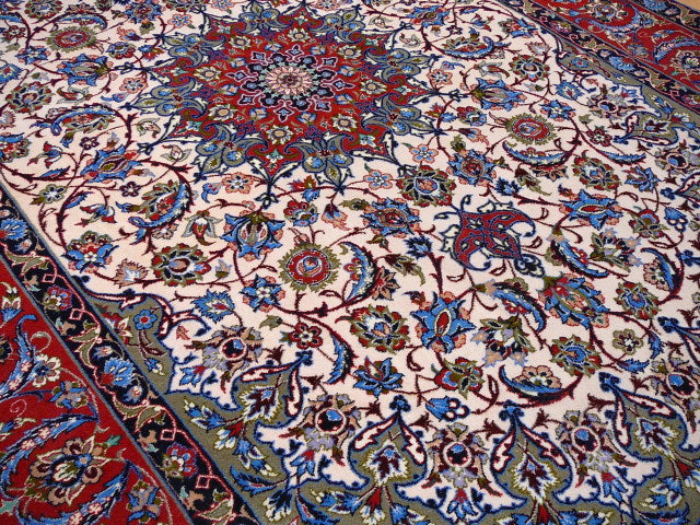 14154 Isfahan rug hand-knotted super fine