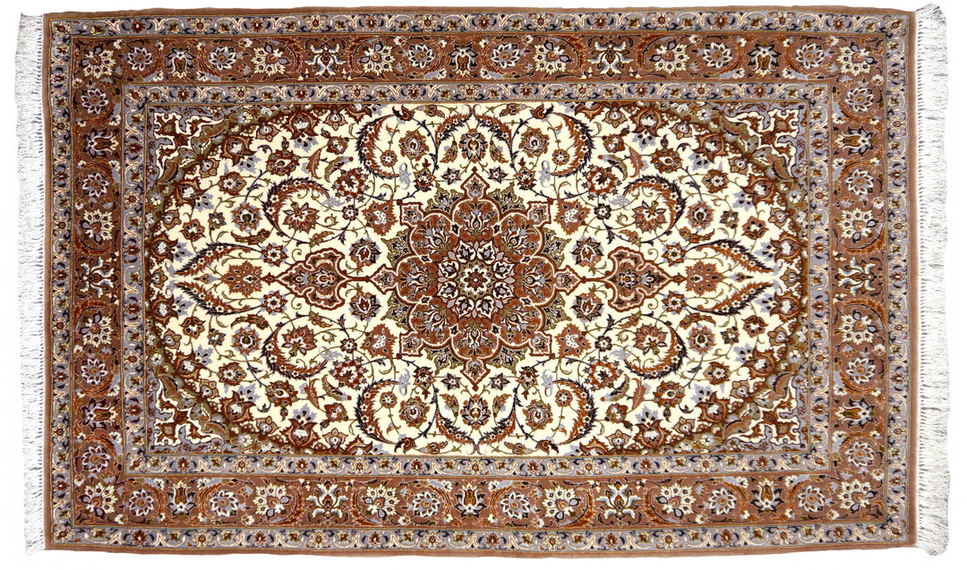 Discover the exquisite Isfahan Persian rug that exudes the highest Luxury through its masterful craftsmanship and noble materials.  Living or dining room, bedroom. 14427