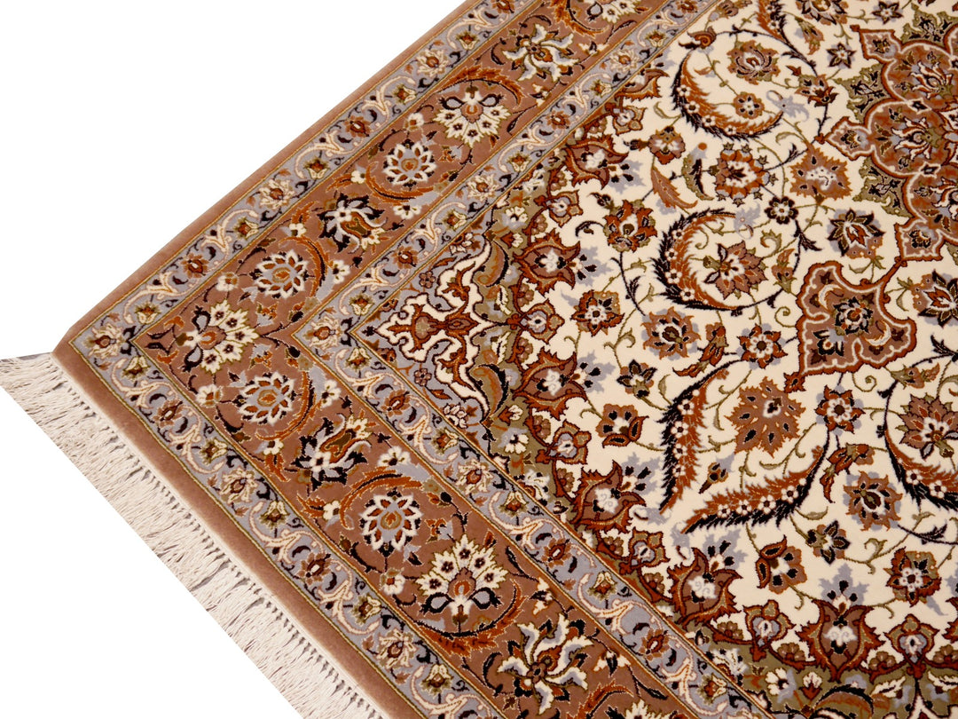 Discover the exquisite Isfahan Persian rug that exudes the highest Luxury through its masterful craftsmanship and noble materials.  Living or dining room, bedroom. 14427