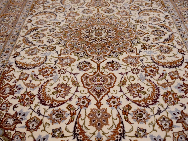 Discover the exquisite Isfahan Persian rug that exudes the highest Luxury through its masterful craftsmanship and noble materials.  Living or dining room, bedroom. 14427