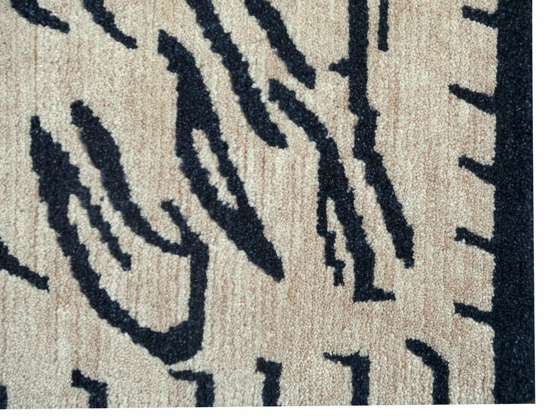 15692 Tibetan Tiger Rug 6 x 3 ft Beige Charcoal