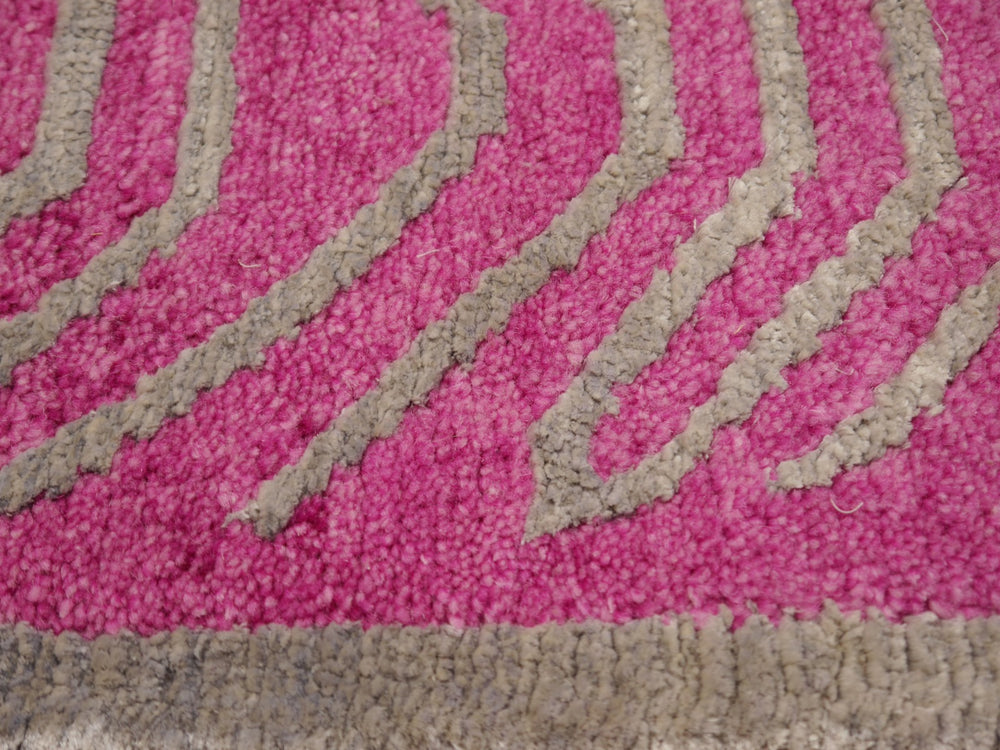 Pink Wool Tibetan Tiger Rug 6 x 3 ft Silver Silk 15695
Tibetan Tiger Rug 6 x 3 ft hand-knotted from pink wool and silver silk. Custom sizes and designs available. Djoharian Collection 15695