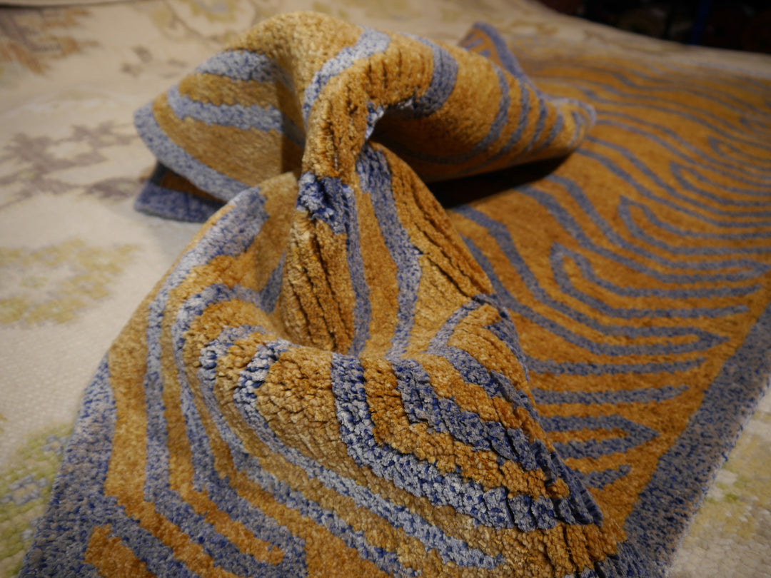 Tibet Teppich Tiger 300 x 200 cm echte Seide Blau Wolle Gold handgeknüpft