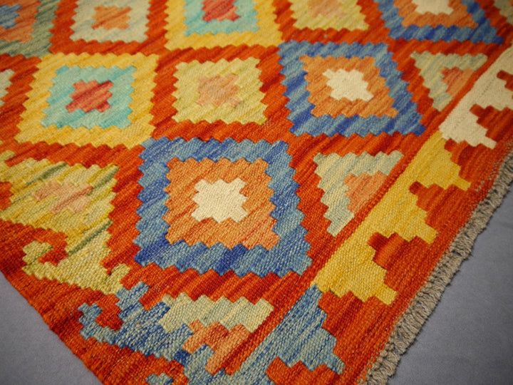 15990 Kilim rug 4.6 x 3.4 ft hand woven wool