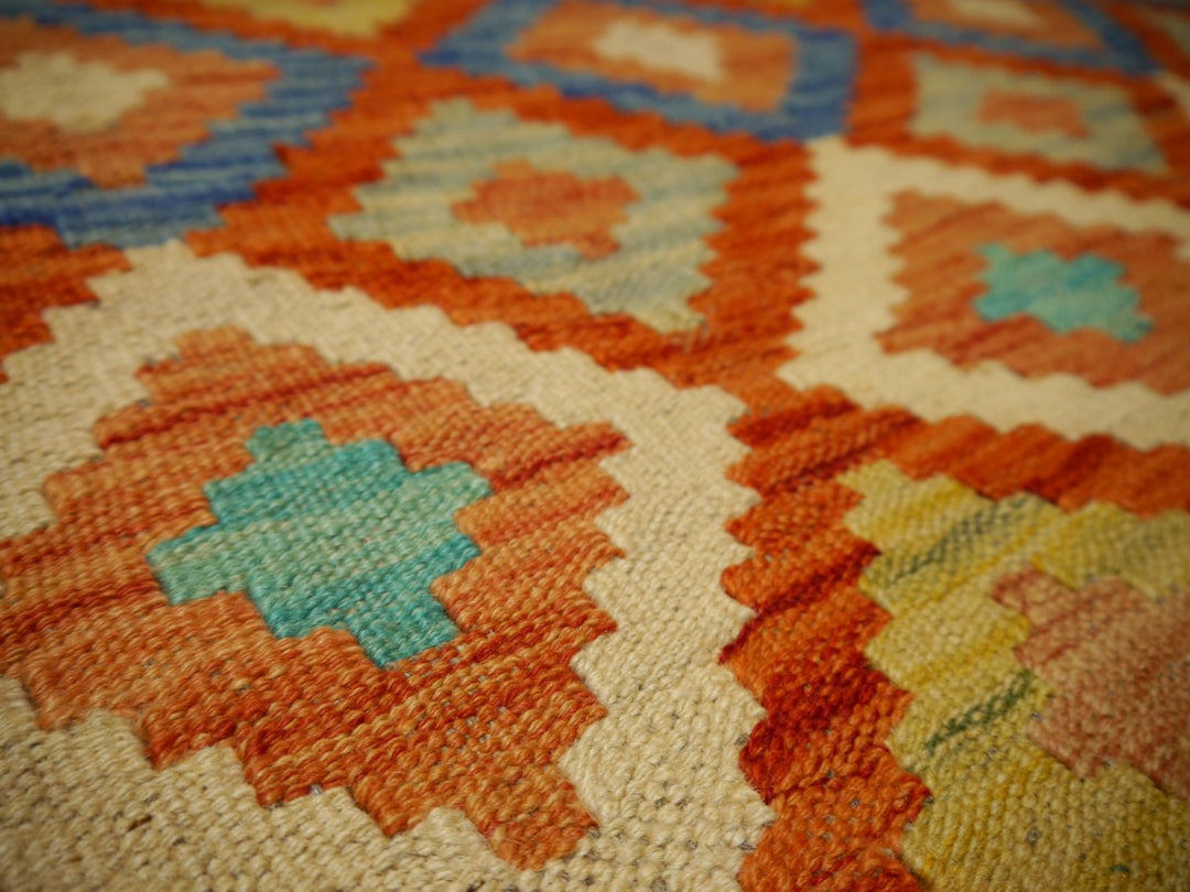 15990 Kilim rug 4.6 x 3.4 ft hand woven wool