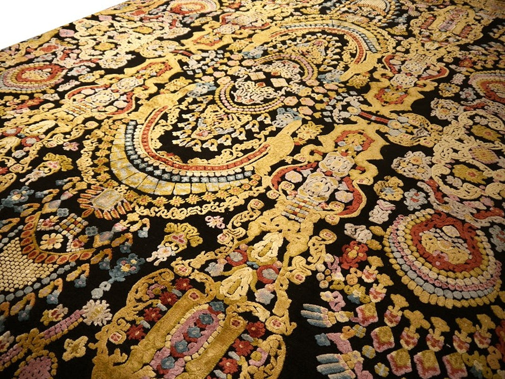 Kohinoor Palace silk rug 9x12 ft
Maharaja Style Kohinoor Rug Silk and Wool area living dining room by Djoharian Design for living room, dining room, bedroom. 
Exclusive designer rug, hand-knotted from wool and real silk.