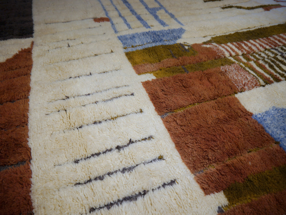 Moroccan Berber rug 12 x 9.2 ft Mrirt from Morocco