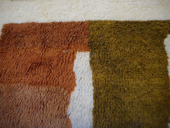 Moroccan Berber rug 12 x 9.2 ft Mrirt from Morocco