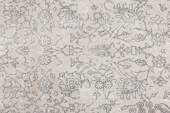 VINTAGE RUG MUTED BEIGE