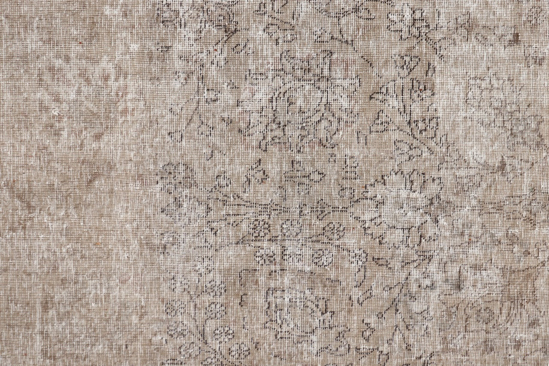 16295 Vintage Rug Beige Muted 9 x 12 ft hand-knotted