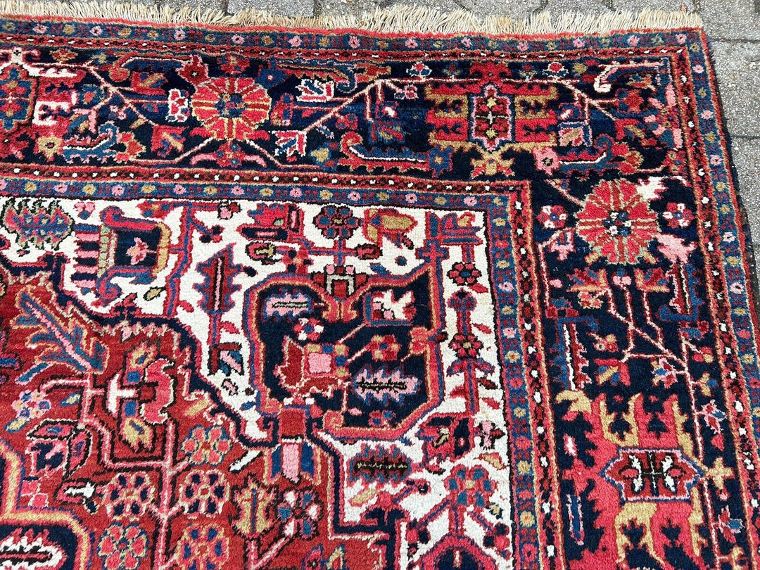 Antique Heriz Rug Muted 8 x 12 ft hand knotted Antique, stunning Heriz Azeri rug - Beautiful quality and colors.