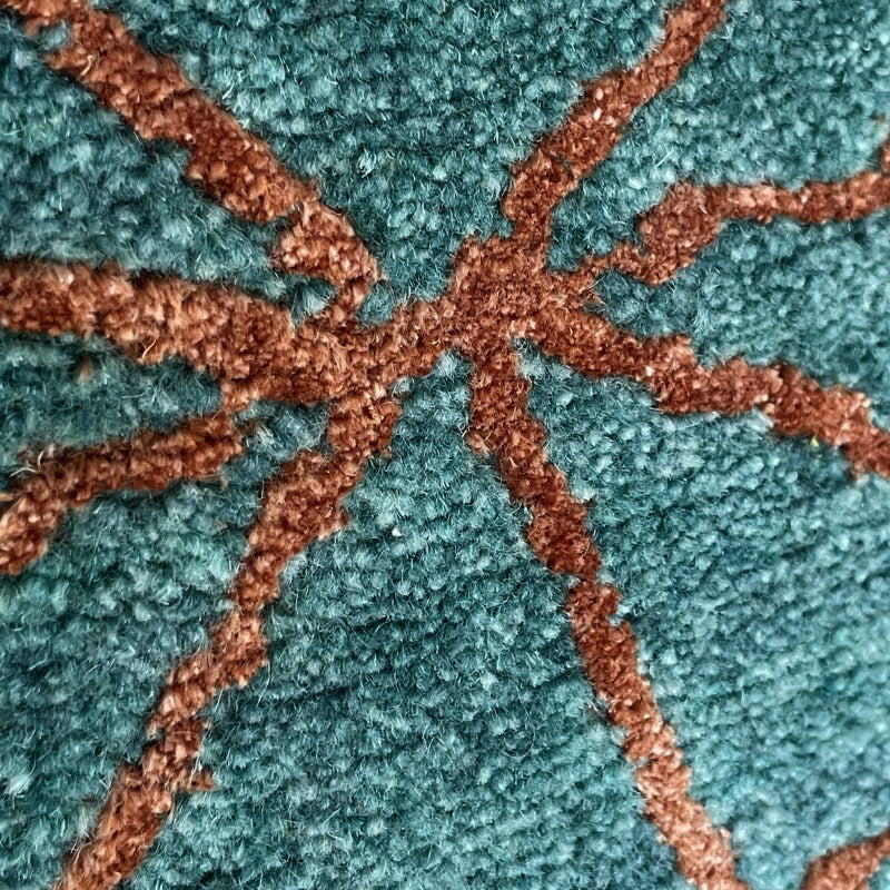 Makalu Design Rug Domus 6 x 4 ft MD 393 VEG LS for living room, dining room, bedroom - 180 x 120 cm Hand-knotted designer rug - our luxury quality rugs are not tufted or hand loomed. They are all hand knotted with finest materials.