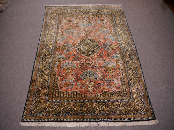 Qum Silk rug Persian Ghom Carpet hand-knotted 14780 Teppich Seide  Tapis soie