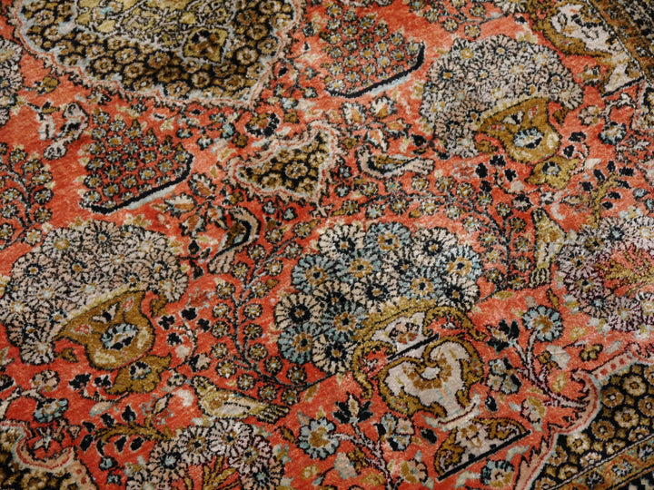 Qum Silk rug Persian Ghom Carpet hand-knotted 14780 Teppich Seide  Tapis soie