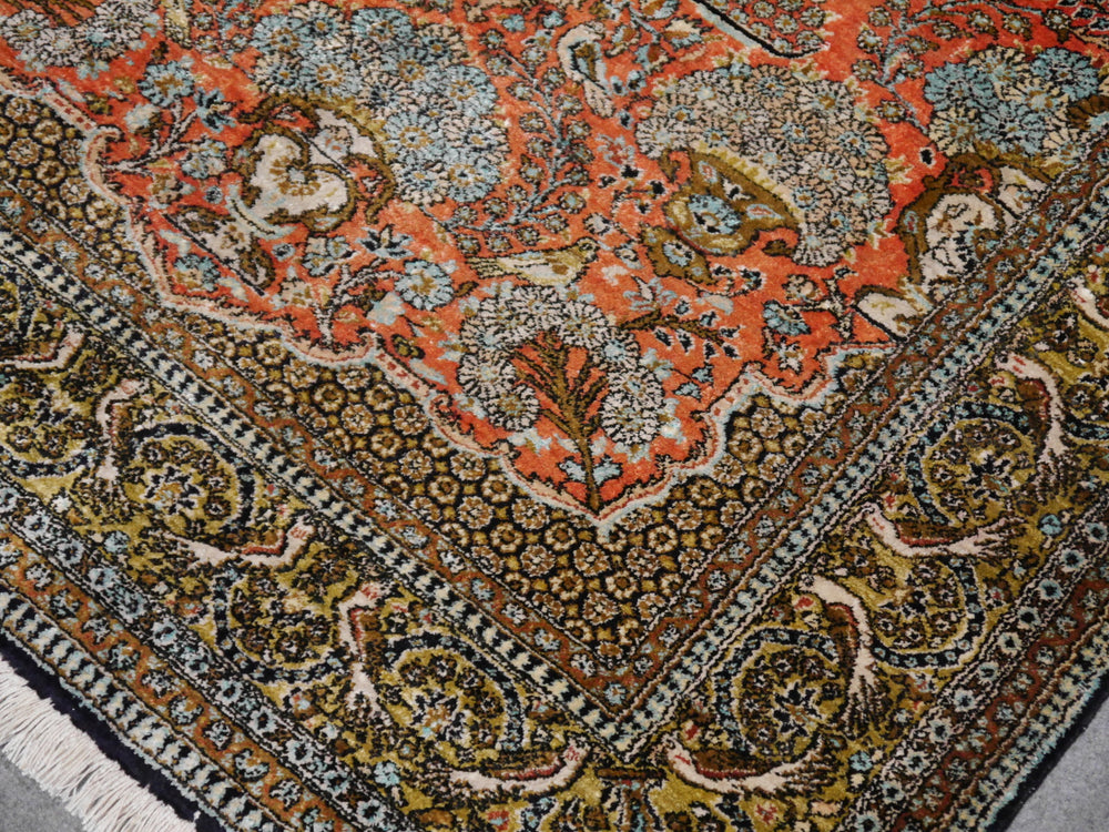 Qum Silk rug Persian Ghom Carpet hand-knotted 14780 Teppich Seide  Tapis soie