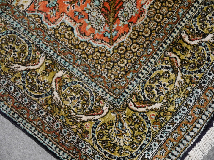 Qum Silk rug Persian Ghom Carpet hand-knotted 14780 Teppich Seide  Tapis soie