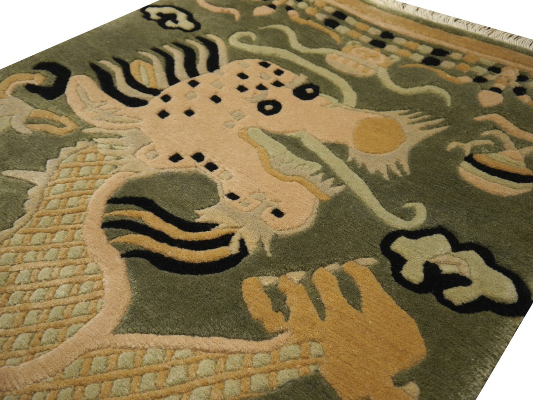 Tibetan Dragon Pillar Column Rug Chinese Temple Design