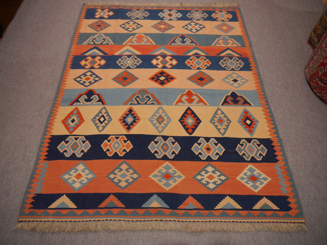 qashqai kilim rug 7 x 5 ft 13177
