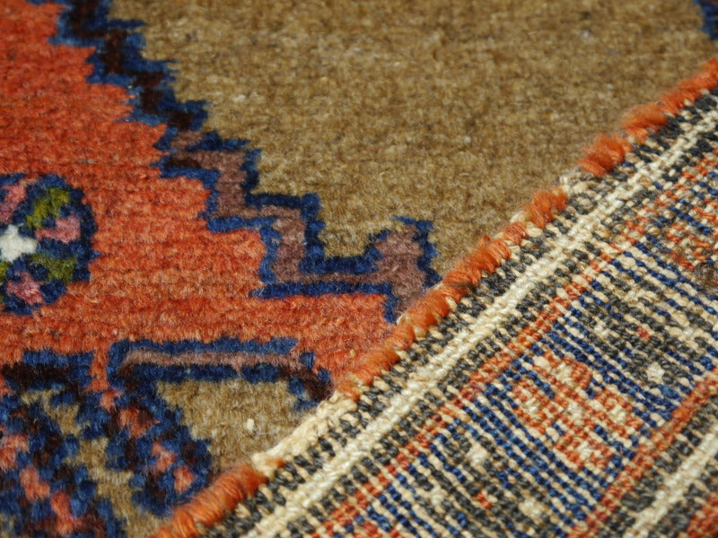 Tapis vintage usé à la perfection 6 x 4 pi 15373