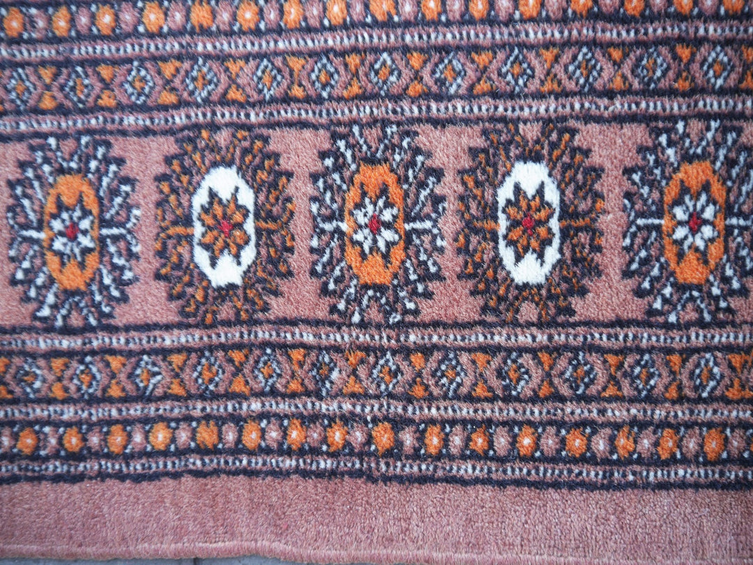 Bokhara vintage rug 5.3 x 3.2 ft - 156 x 95 cm