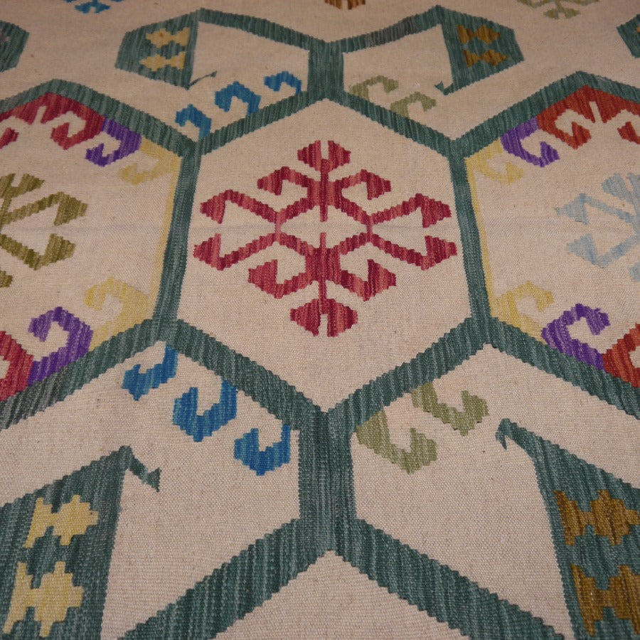 Kilim Rug 8 x 11 ft Arijana hand woven