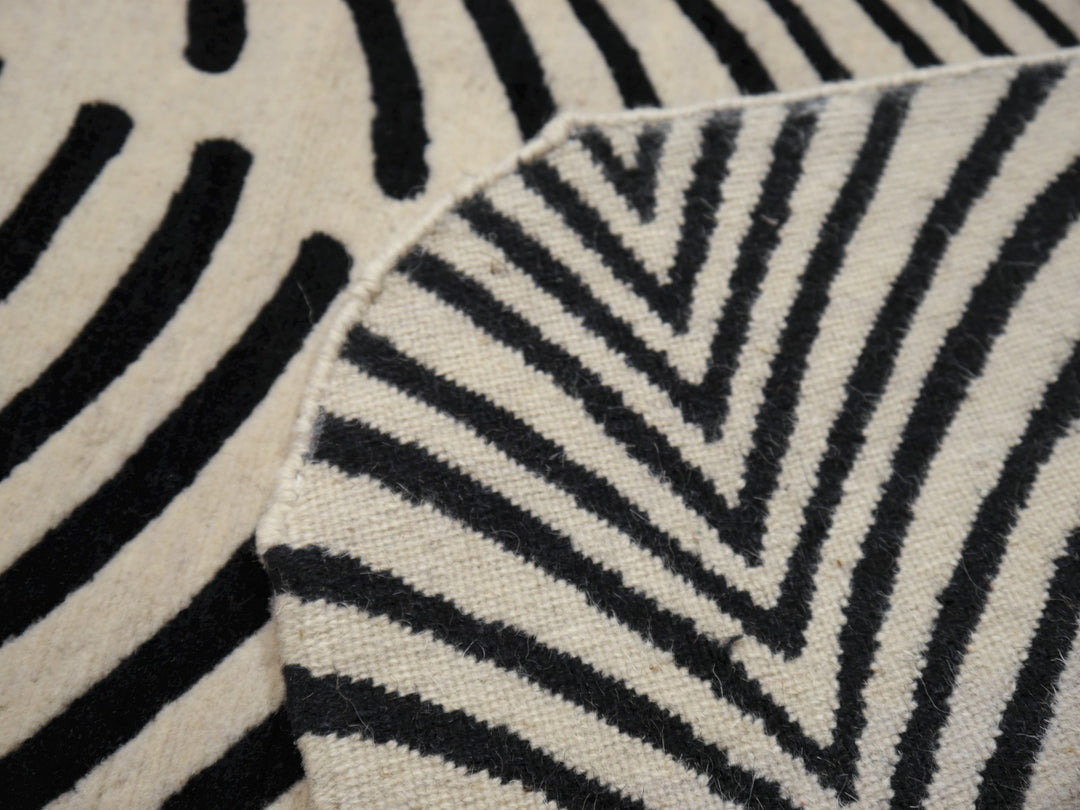 Art Deco Design Zebra Rug hand-knotted wool