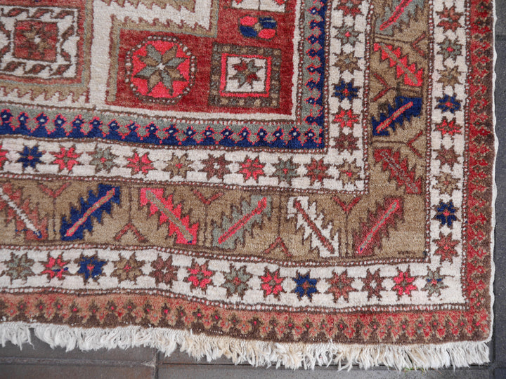 Heriz Vintage Rug hand knotted wool