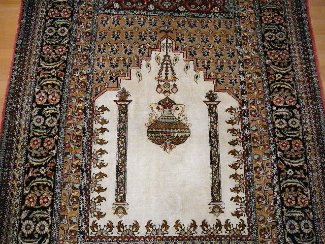 Qum Qom silk rugs