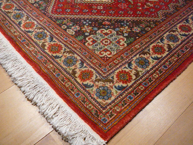Abadeh rug hand knotted wool 4.8 x 3.2 ft / 147 x 98 cm