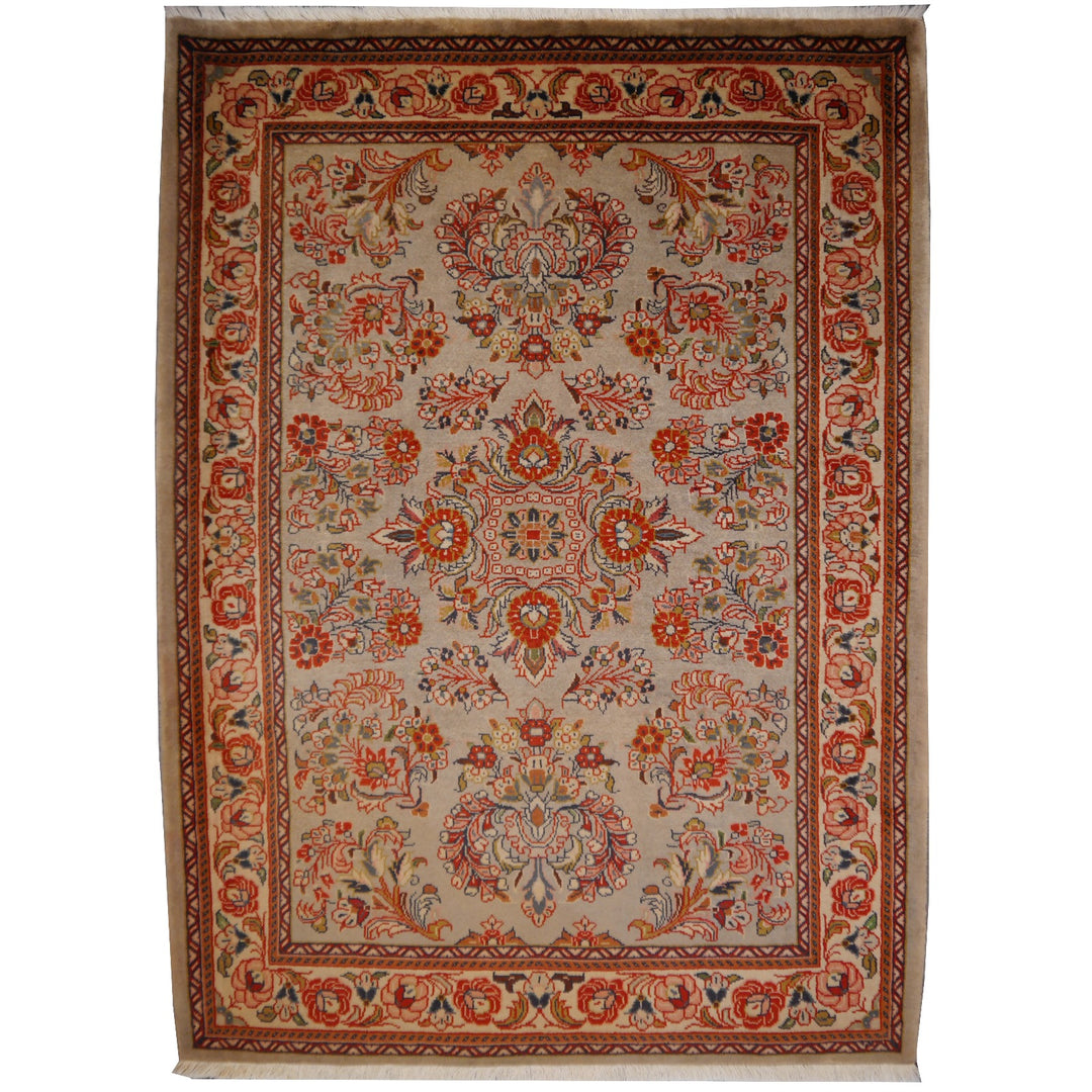 Persian Ghiasabad Saruk Rug 5.1 x 3.7 ft – Rare Grey &amp; Silk-like Gloss