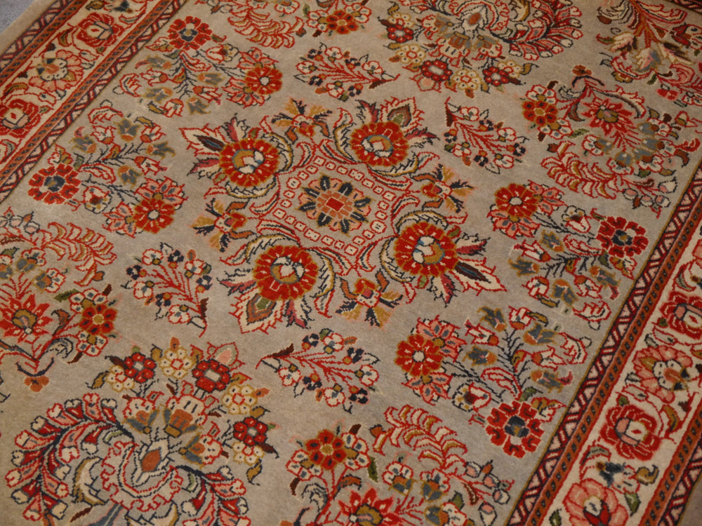 Persian Ghiasabad Saruk Rug 5.1 x 3.7 ft – Rare Grey Silk-like Gloss Sherkat Farsh