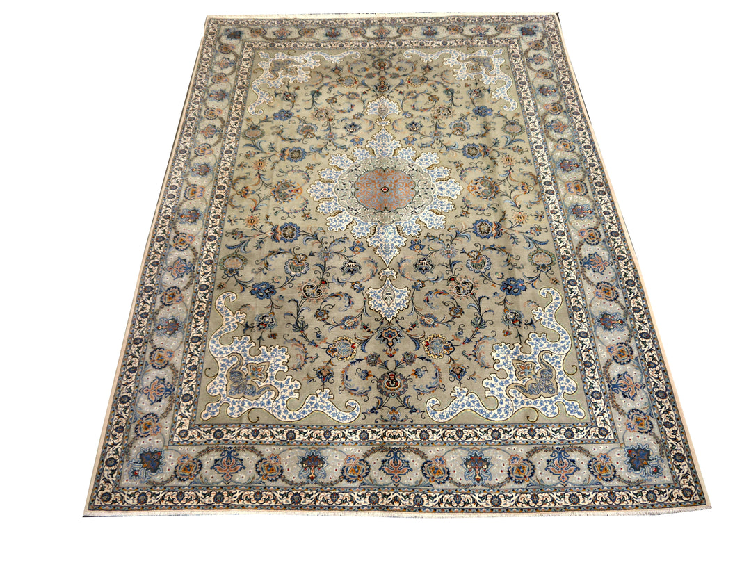 Vintage Kashan Persian rug 434 x 315 cm, sage-green ground with a floral medallion, hand-knotted wool — used in the film Spencer (2021), 12102