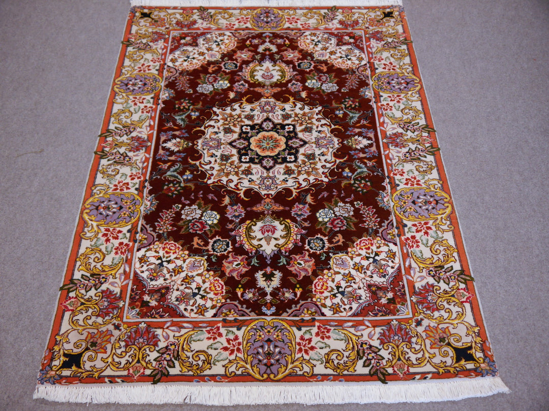 Tabriz rug red floral medallion, full view on floor – 12250