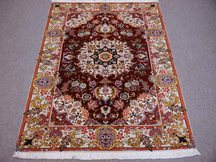 Tabriz rug red floral medallion, full view on floor – 12250