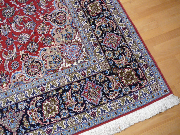 Shop the luxurious Isfahan rug, a perfect Persian rug made from Kurkwool and Silk. Size 10'9'' x 6'6''. Handwoven elegance for your home decor. 13592 Djoharian 