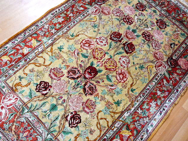 Qum pure silk rug - hand knotted 5.2 x 3.3 ft