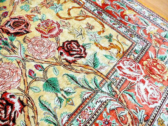 Qum pure silk rug - hand knotted 5.2 x 3.3 ft