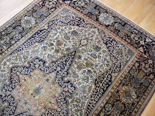 Mohtasham Kashan antique fine rug 1875-1900