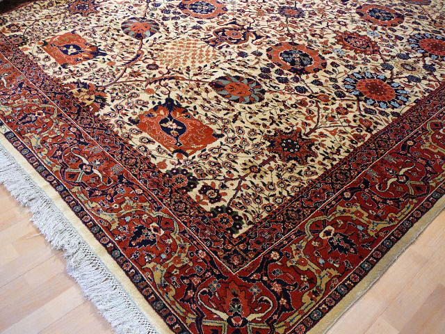 Mughal Agra rug, Petag-style Tabriz floral design, beige — detail