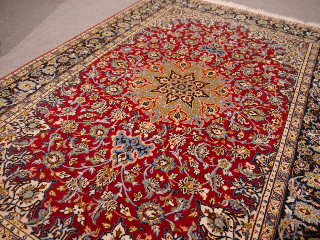 14416 Isfahan rug hand-knotted super fine