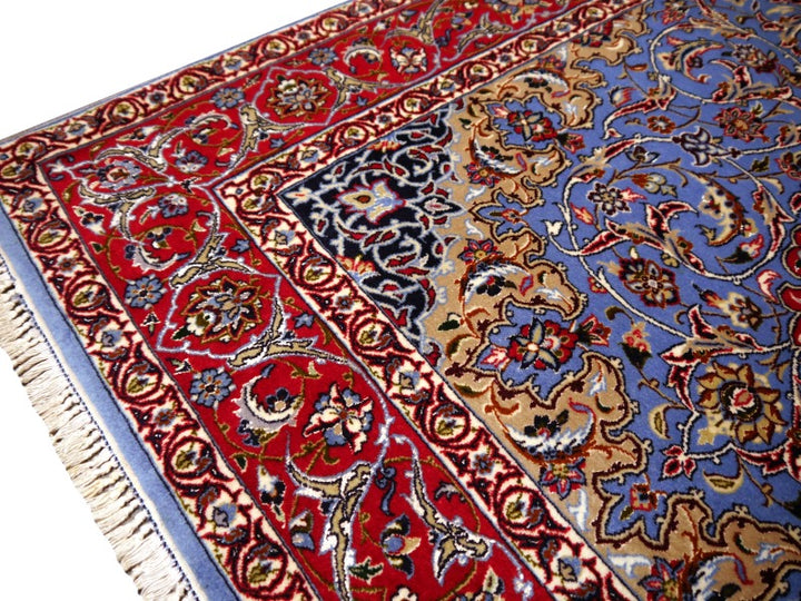Persian Isfahan Rug 170 x 110 cm wool and silk super fine - total Detail 2