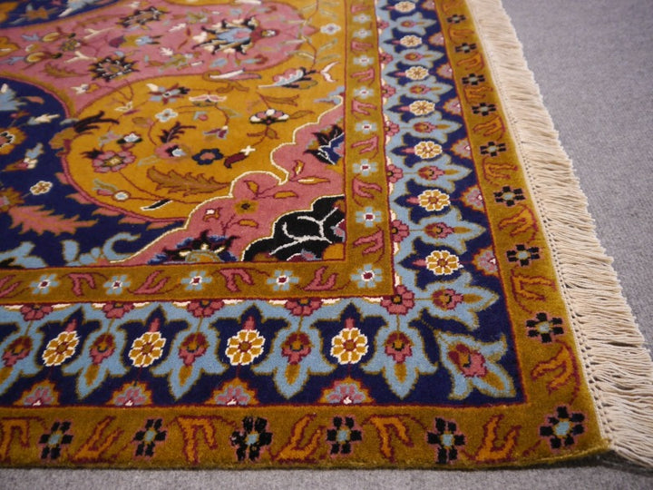 Rug with Petag Tabriz Design 6 x 4 ft hand-knotted