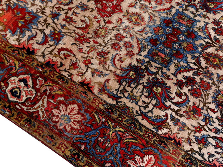 Antique Isfahan Persian rug 14828 — detail 2