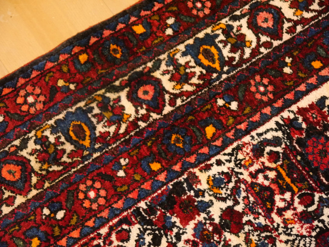 Abadeh Persian Rug 208x150 cm (6.82x4.92 ft) – Semi Antique Vintage Hand-Knotted Wool Carpet (1950s/60s)