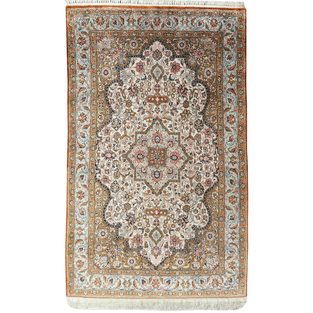 Qum Ghom Silk Classic Medaillon Rug hand-knotted super fine 5.8 x 3.8 ft - 178 x 108 cm.