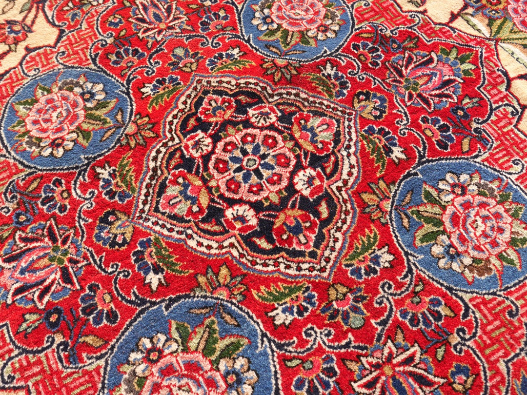 Antique Kashan Dabir rug full view, ivory ground — 15561