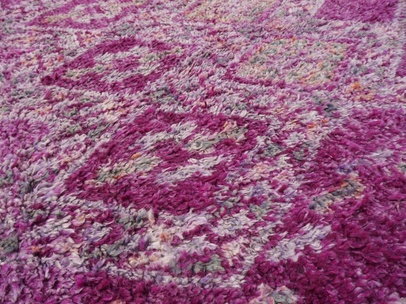 Beni Mguild Berber rug — corner and border detail